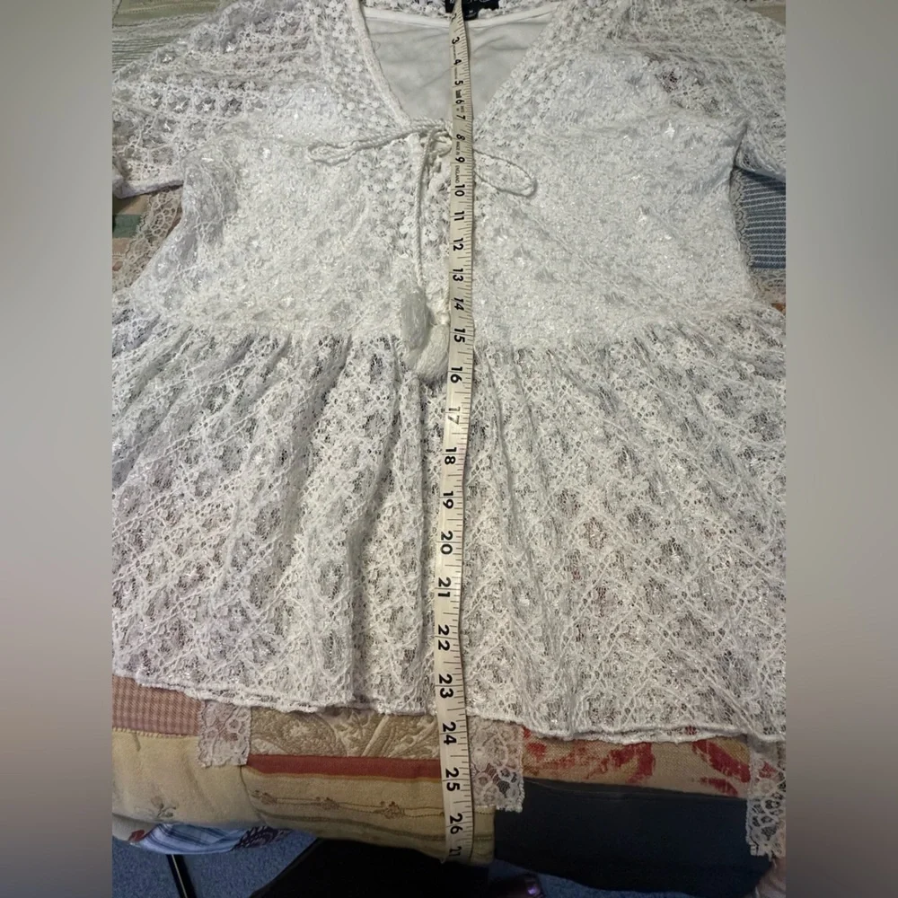 My Michelle babydoll style White Lace Peplum Blouse size M, but runs small